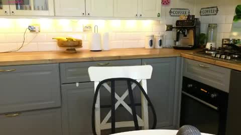 Victoria Maria online show from April 2026 11:24:02 PM