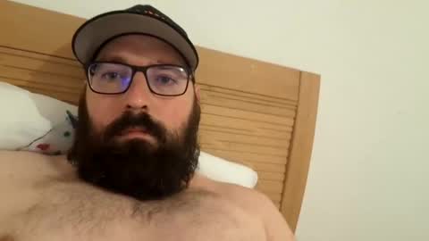 wheely19871606 online show from January 2025 09:44:02 PM