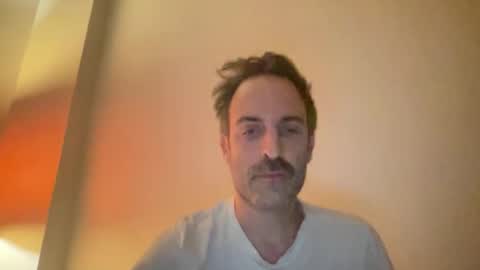 Snapshot of whiskylovexxx chatting on October 2025 11:27:02 PM WhiskyLove online show from October 2025 11:27:02 PM