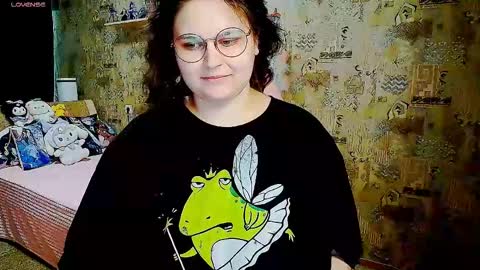 whisperinthedarkk online show from September 2025 03:17:01 AM