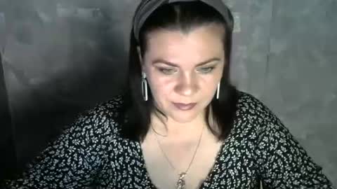 white__queen_ online show from June 2026 06:55:02 AM