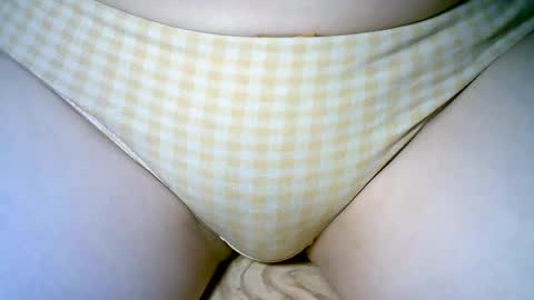 Snapshot of whiteapsara chatting on December 2024 08:09:01 PM Love online show from December 2024 08:09:01 PM