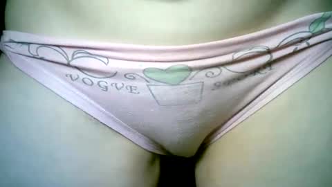 Snapshot of whiteapsara chatting on September 2025 04:00:01 PM Love online show from September 2025 04:00:01 PM