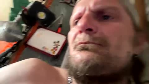whiteboyinathong online show from May 2026 02:46:01 PM