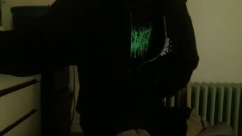 Snapshot of whiteboyslim21 chatting on November 2025 04:12:02 AM whiteboyslim21 online show from November 2025 04:12:02 AM