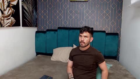 Snapshot of whitedylan9 chatting on February 2025 08:42:01 PM Dylan white online show from February 2025 08:42:01 PM