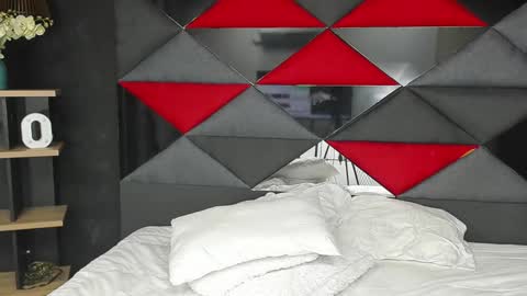 Snapshot of whitedylan9 chatting on February 2025 08:58:02 PM Dylan white online show from February 2025 08:58:02 PM