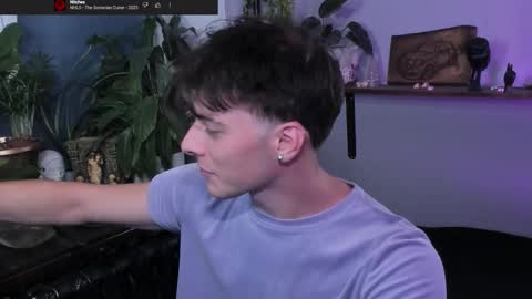 Gus online show from September 2025 07:36:01 PM