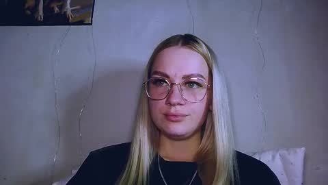 whitehex666 online show from January 2026 07:50:02 PM