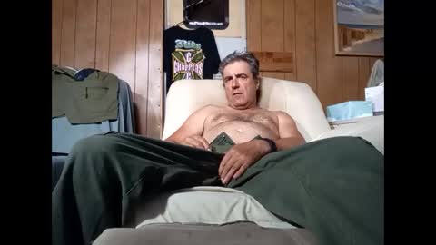 Snapshot of whitelion67 chatting on September 2025 10:55:01 PM whitelion67 online show from September 2025 10:55:01 PM