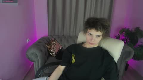 Geoffrey online show from February 2026 01:39:01 PM