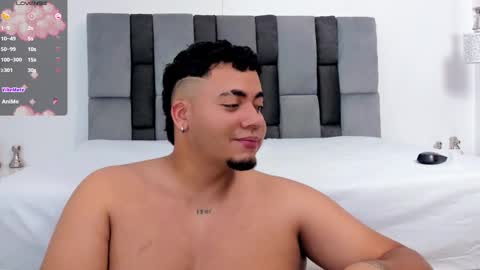 WhiteSun online show from March 2025 03:56:01 PM