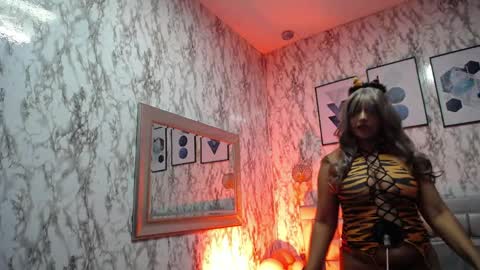 Whitney  online show from March 2026 09:26:01 PM