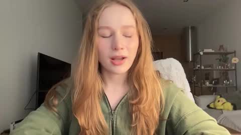 Alisa online show from September 2025 07:24:02 AM