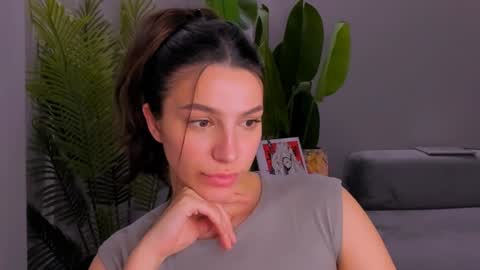 whoislulu online show from January 2025 01:56:02 PM