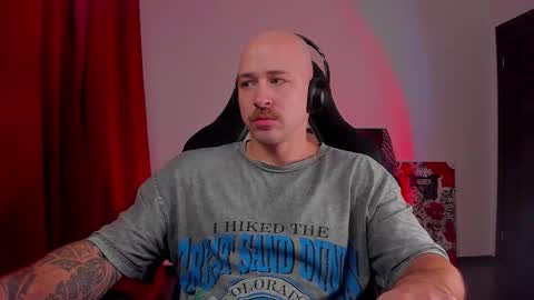 VI online show from October 2025 06:20:02 PM