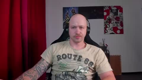 Snapshot of why_you_so_serious chatting on July 2026 05:26:02 PM VI online show from July 2026 05:26:02 PM