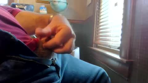 whydog online show from December 2025 03:28:02 PM