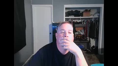 Snapshot of whydoidothis77 chatting on November 2025 04:00:01 AM whydoidothis77 online show from November 2025 04:00:01 AM