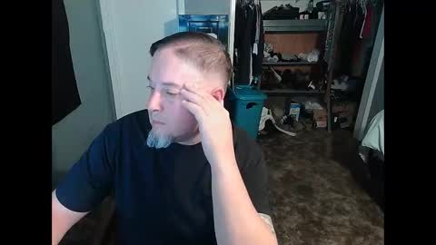 Snapshot of whydoidothis77 chatting on March 2026 02:24:01 AM whydoidothis77 online show from March 2026 02:24:01 AM