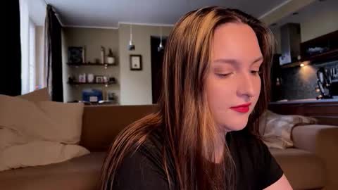 Snapshot of wievin chatting on September 2025 02:00:01 PM VI online show from September 2025 02:00:01 PM