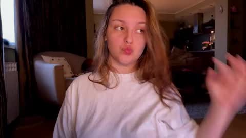 Snapshot of wievin chatting on October 2025 12:28:02 PM VI online show from October 2025 12:28:02 PM