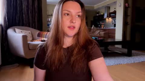 Snapshot of wievin chatting on October 2025 12:16:01 PM VI online show from October 2025 12:16:01 PM