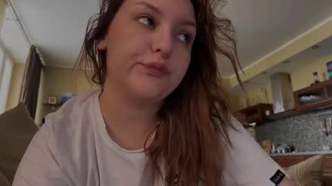 Snapshot of wievin chatting on February 2026 10:47:02 AM VI online show from February 2026 10:47:02 AM