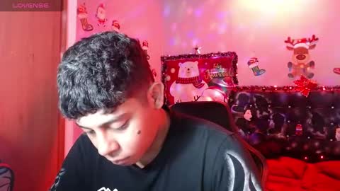 wiilliam online show from December 2024 05:31:01 PM