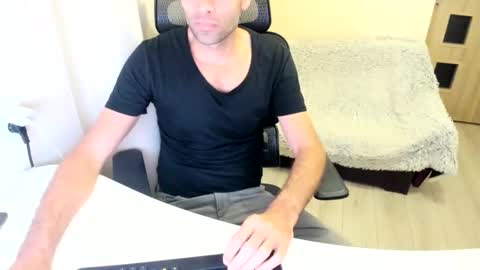 wild169397 online show from September 2025 07:47:01 PM