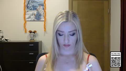 Alina online show from November 2025 03:36:01 PM