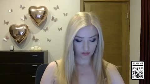 Alina online show from May 2026 06:04:02 PM