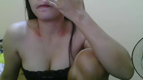 Snapshot of wildcamille chatting on February 2025 12:05:02 PM camille online show from February 2025 12:05:02 PM