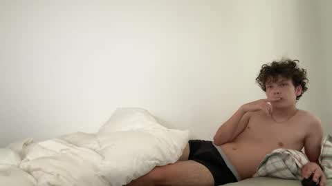 wilddesire18 online show from September 2025 07:41:01 AM