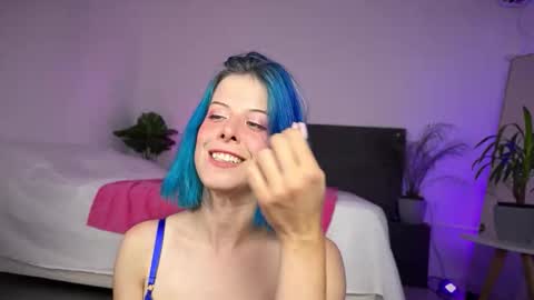 OF JunoHoly online show from November 2025 12:10:01 AM