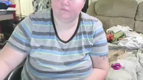 Snapshot of wildforlife88 chatting on December 2024 03:49:02 PM Wildforlife online show from December 2024 03:49:02 PM