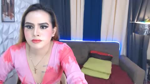 pauleen online show from October 2025 06:38:02 PM