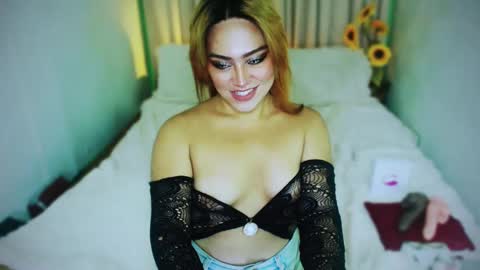 Snapshot of wildhotivana chatting on February 2025 09:15:01 PM ivana online show from February 2025 09:15:01 PM