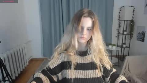 Mila 3 online show from November 2025 05:07:01 AM