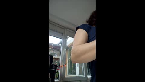 WildPersia online show from December 2025 12:54:01 PM