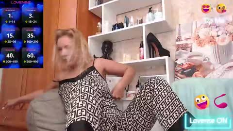 Rosa online show from March 2025 12:42:01 AM