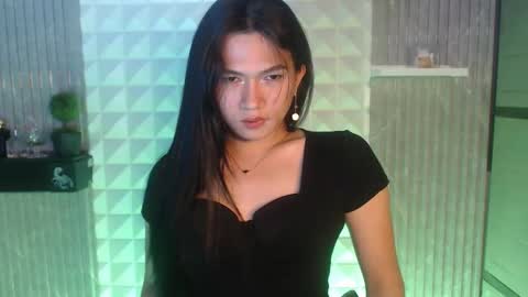 Andrea Sofie online show from March 2026 04:35:01 PM