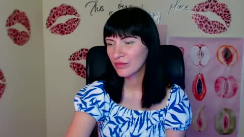 Rosalinda online show from May 2026 06:37:01 PM