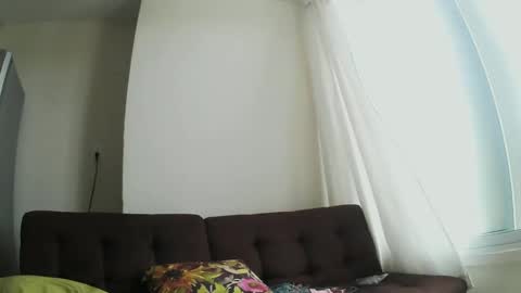 Snapshot of wildstrawberry30 chatting on January 2025 04:26:01 PM Wild Strawberry online show from January 2025 04:26:01 PM