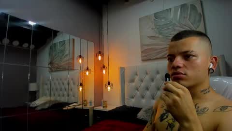 wild online show from February 2026 04:54:02 AM