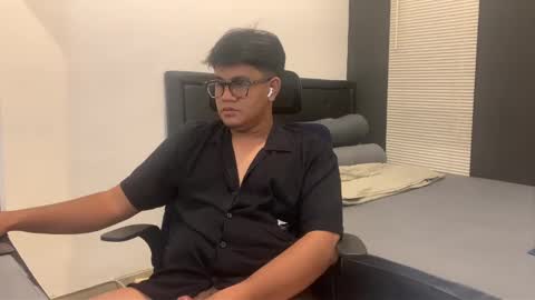 Snapshot of wildynight chatting on March 2025 05:43:02 PM Wildy online show from March 2025 05:43:02 PM