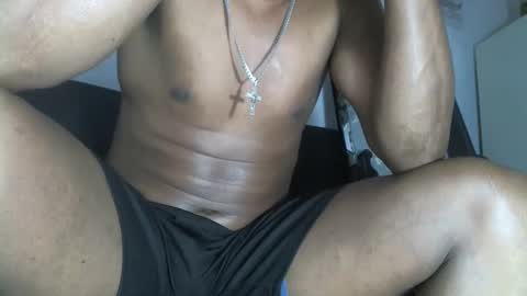 Snapshot of wilfer484725 chatting on February 2025 04:43:02 PM wilfer online show from February 2025 04:43:02 PM