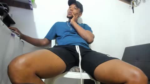 Snapshot of wilfer484725 chatting on October 2025 11:37:02 PM wilfer online show from October 2025 11:37:02 PM