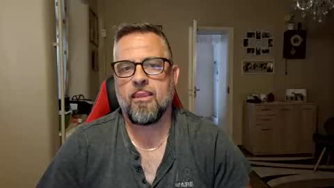 wilhelmus3 online show from May 2026 02:46:02 PM