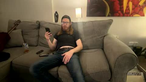 Snapshot of will_sx chatting on June 2026 08:19:01 AM will_sx online show from June 2026 08:19:01 AM